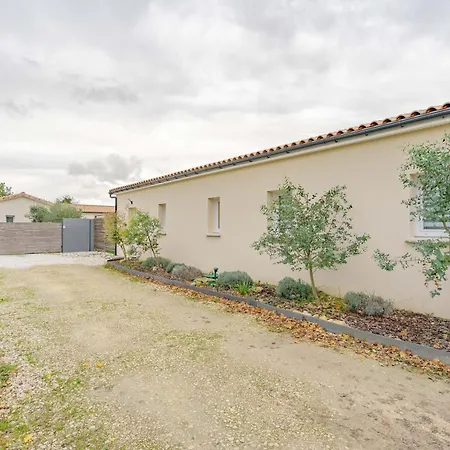 L'instant Fleuri Дом отдыха *